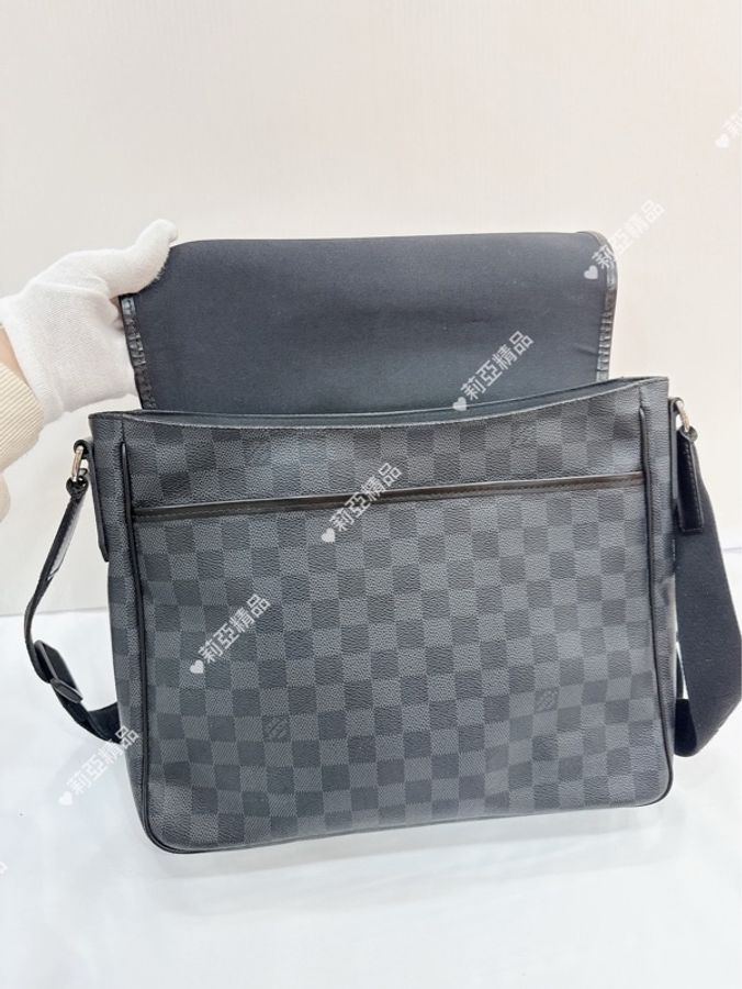 莉亞精品♡ LV N58029 斜背棋盤格公事包 二手美包-13