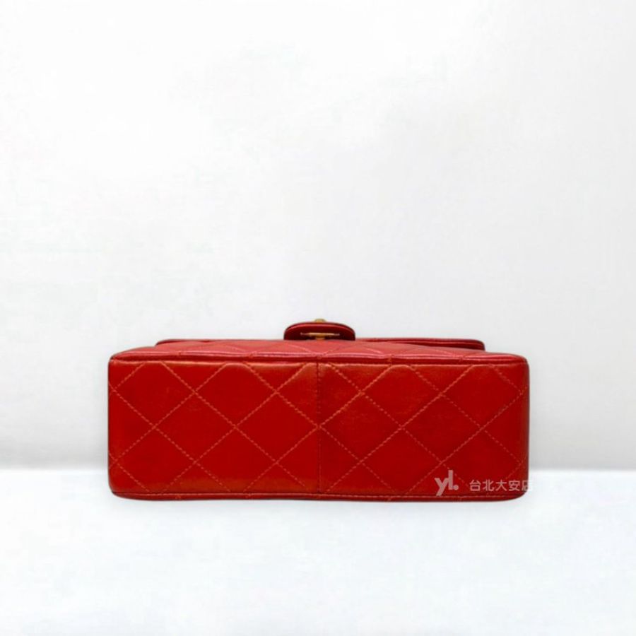 A13276-CHANEL Vintage 紅色羊皮金釦口蓋方胖子-4
