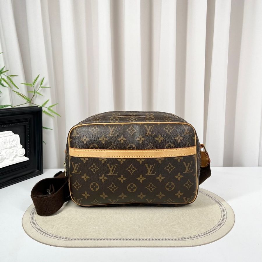 LV路易威登 中古老花橫板雙層相機包-0