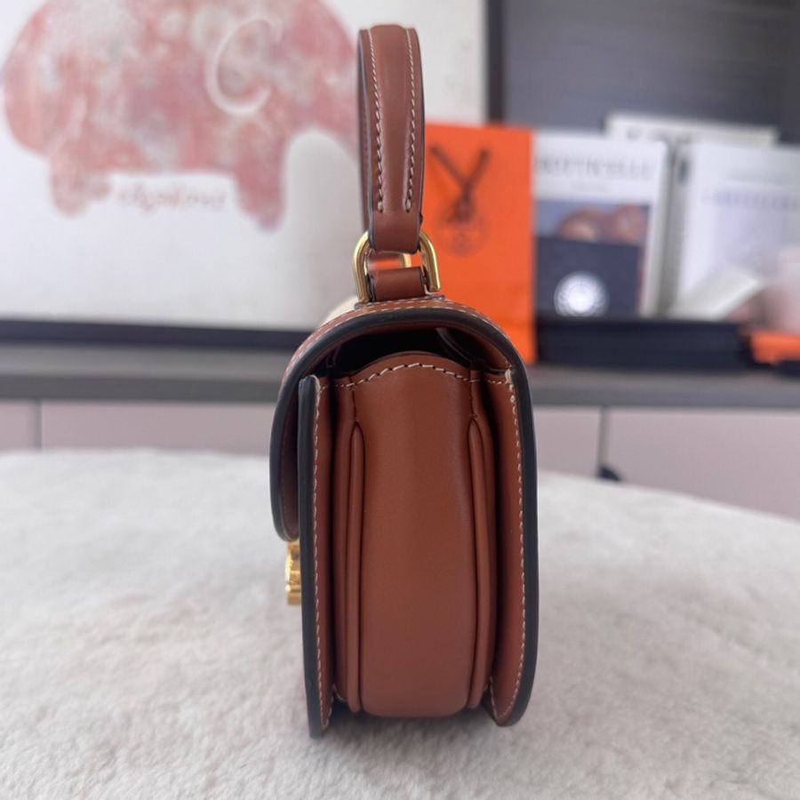 celine賽琳新款凱旋門帆布拼皮手提馬鞍,手提單肩斜挎-3