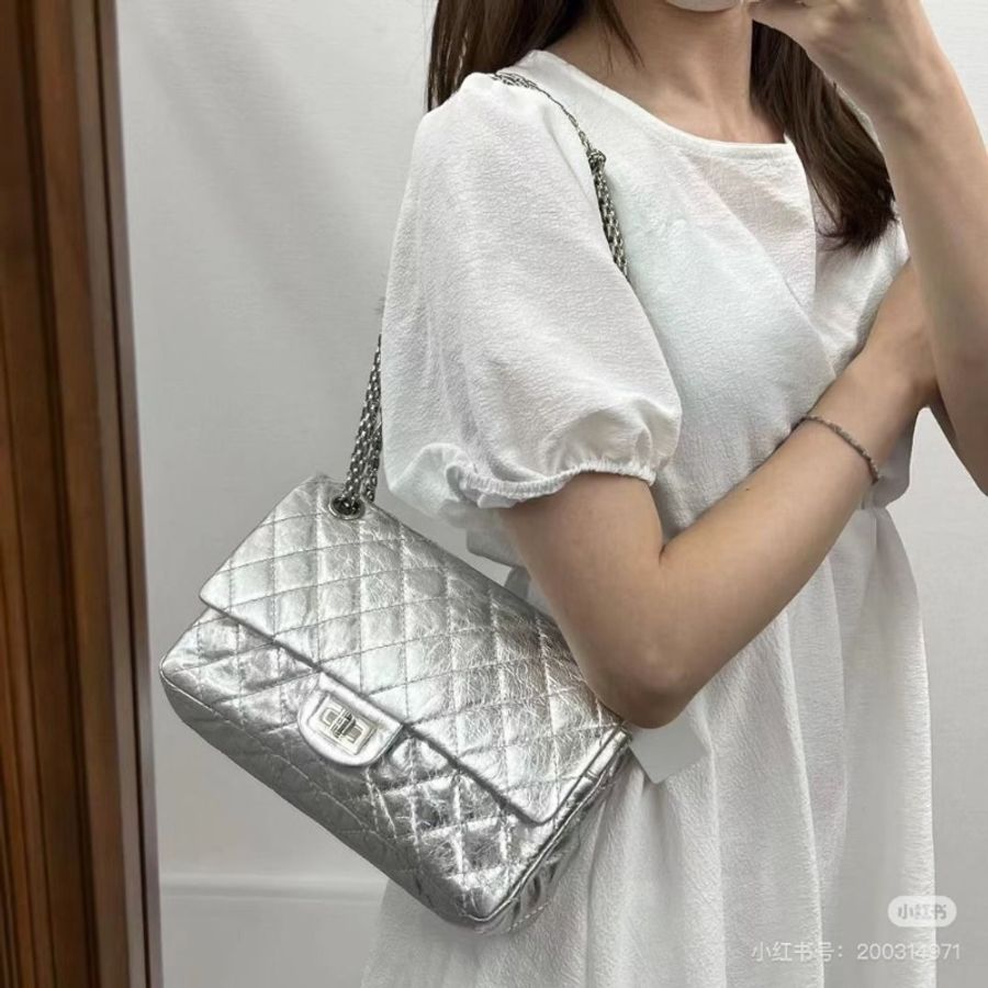 Chanel 2.55Maxi鏈條包 綠色銀扣 油蠟皮 32*20*10 95新 配件塵袋-0