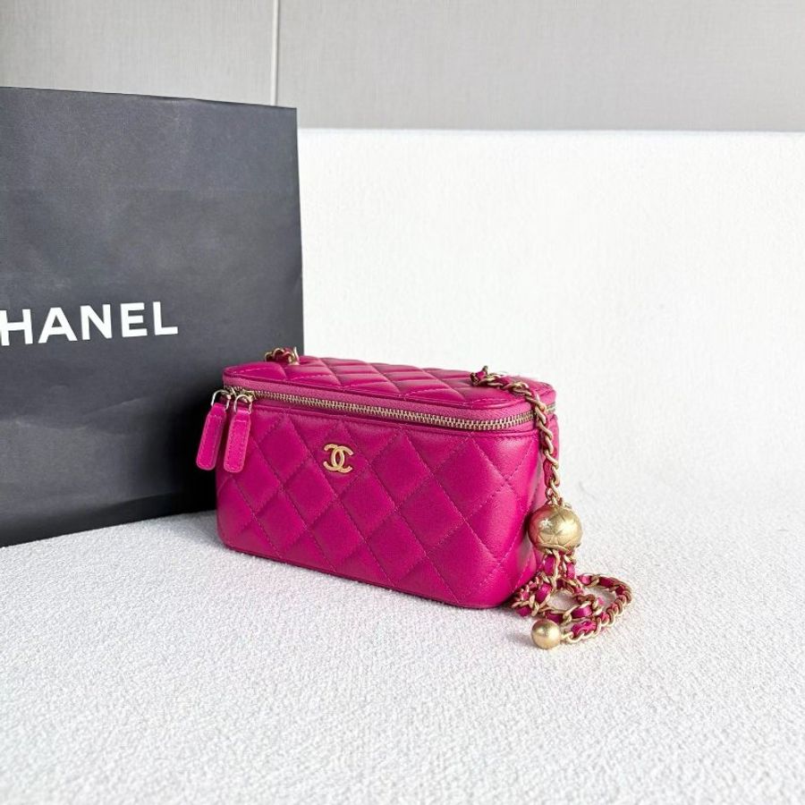 Chanel 金球盒子化妝包 玫紅色 金扣 羊皮 16*10*8  99新配件塵袋-5