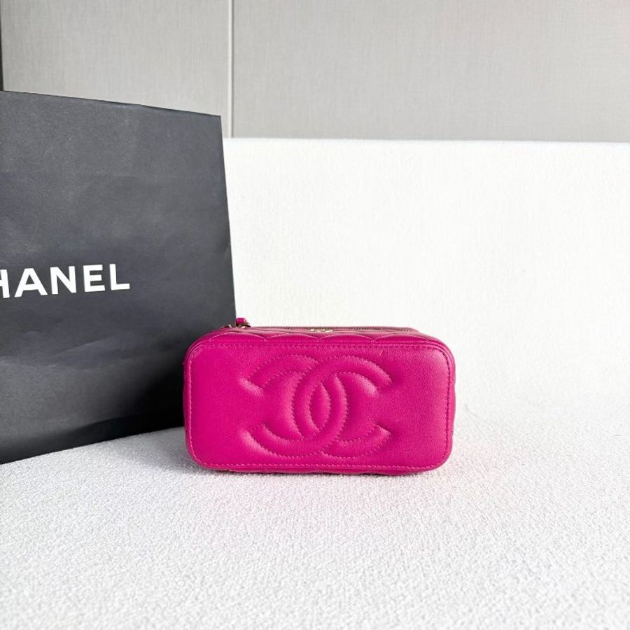 Chanel 金球盒子化妝包 玫紅色 金扣 羊皮 16*10*8  99新配件塵袋-6