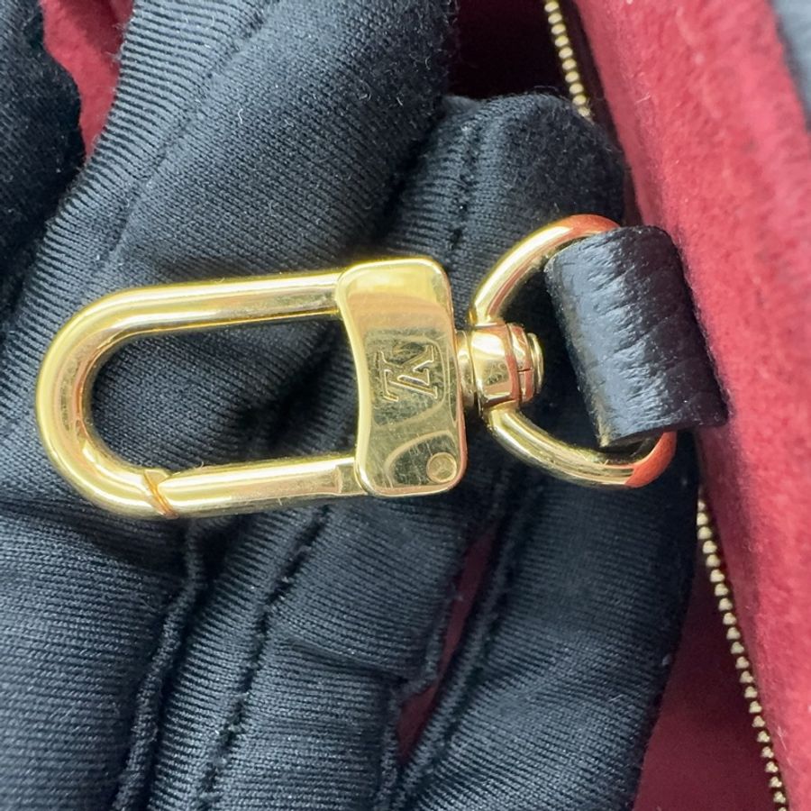 LV黑色拚米白牛皮ON THE GO PM托特包M45659-18
