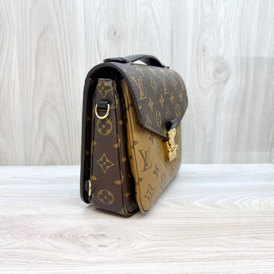 LV新款多種背法✨雙色Pochette Metis後背包M11941-7