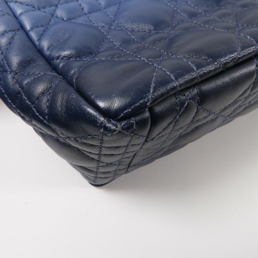 Dior 牛皮皮革Care Bag Large鏈帶肩背袋-13