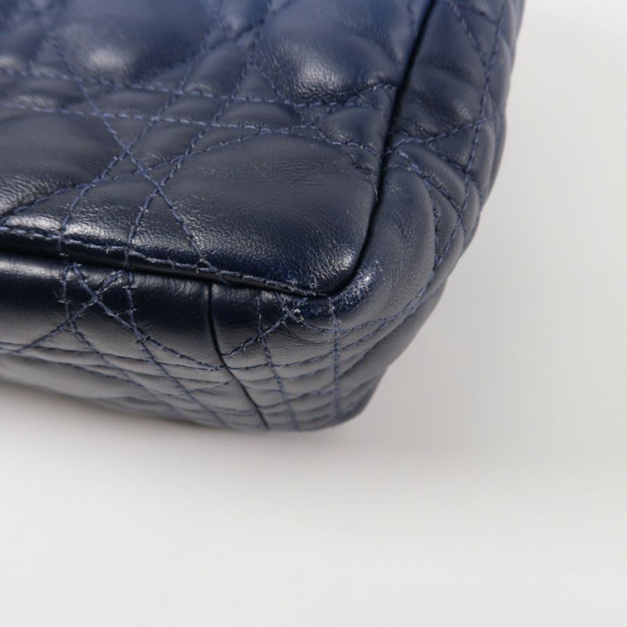 Dior 牛皮皮革Care Bag Large鏈帶肩背袋-14