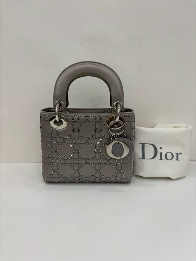 Dior迪奧 灰色綢緞三格水鑽lady戴妃包,19年標 尺寸17/14/7cm-1