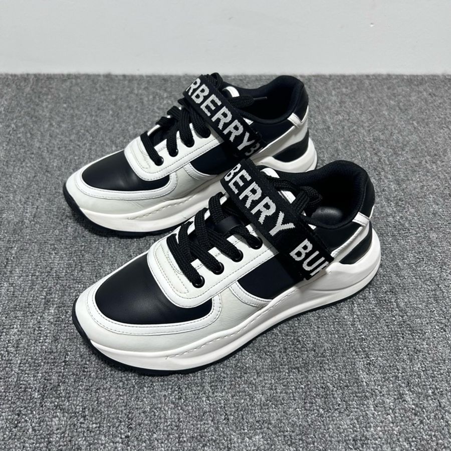 Burberry巴寶莉 博柏利 魔術貼黑白休閒鞋/37碼 /98新-0