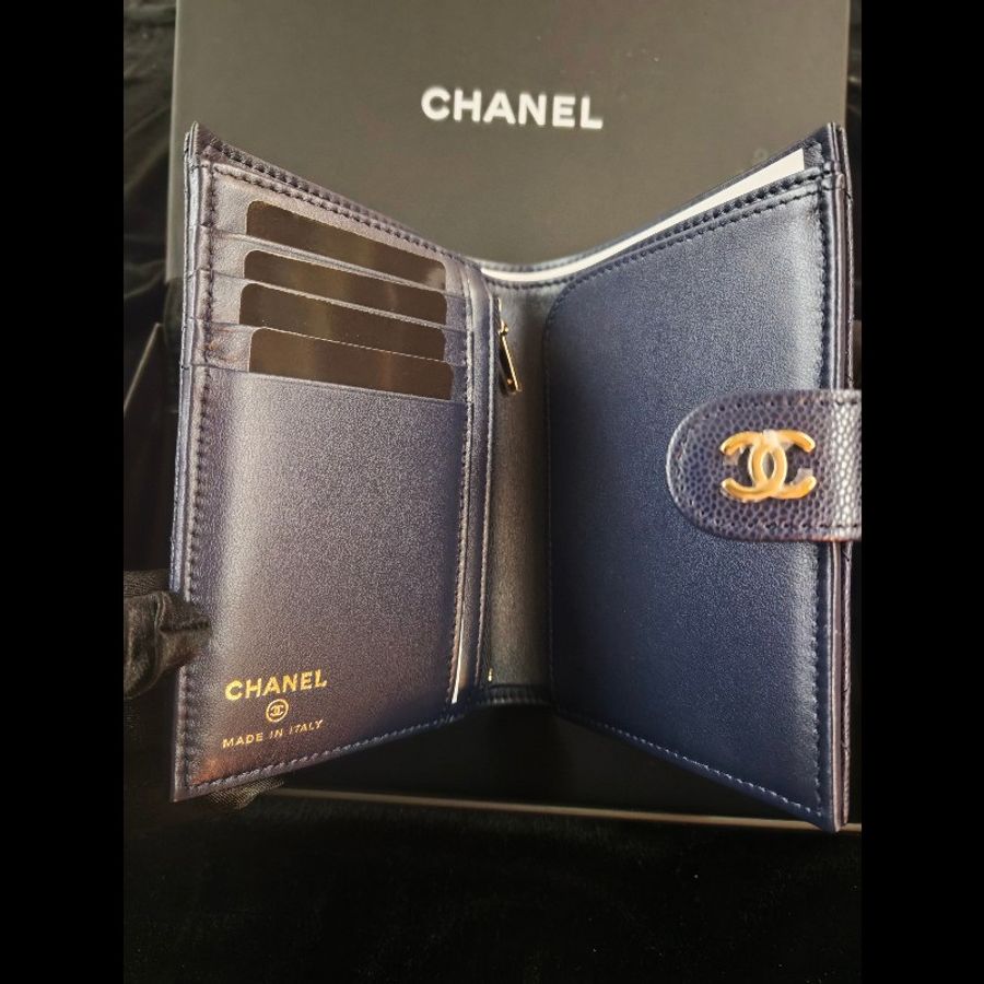 Chanel 經典雙C菱格紋多層錢包謢照夾藍色-3