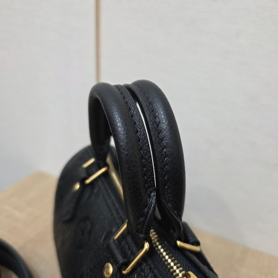 [品況優🥨] LV黑牛皮壓紋金釦NanoSpeedy手提斜背包-2
