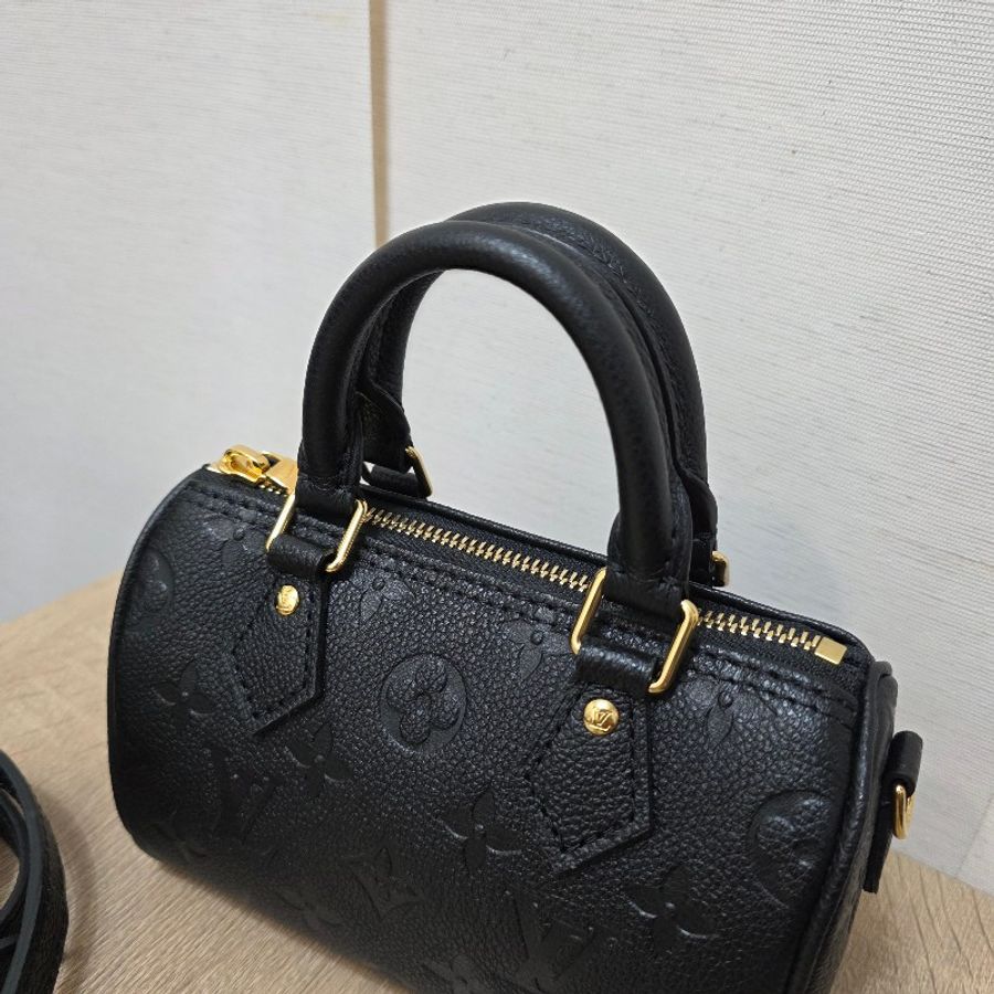 [品況優🥨] LV黑牛皮壓紋金釦NanoSpeedy手提斜背包-12