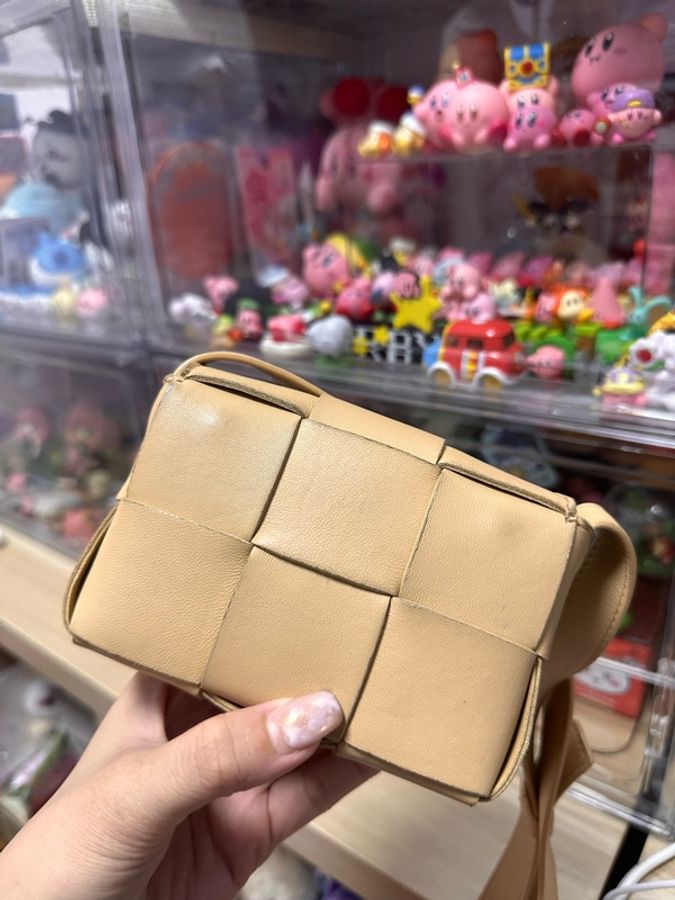 BV CASSETTE mini 6格奶茶色大編織-2