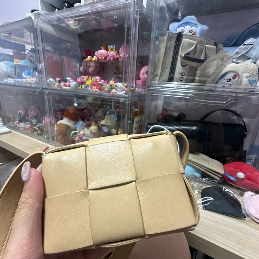 BV CASSETTE mini 6格奶茶色大編織-10