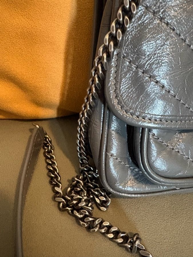 【專櫃正品】YSL Niki Baby 灰色銀鍊 2022年購入 附商品卡-8