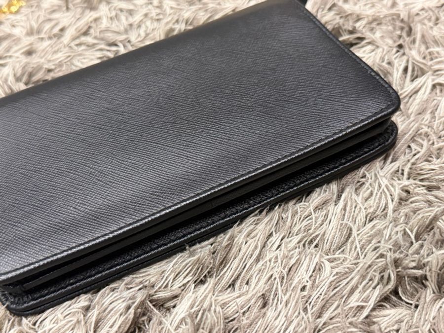 PRADA 普拉達 Saffiano 穿釦三角牌防刮牛皮雙層手拿/鍊包(黑色)-7