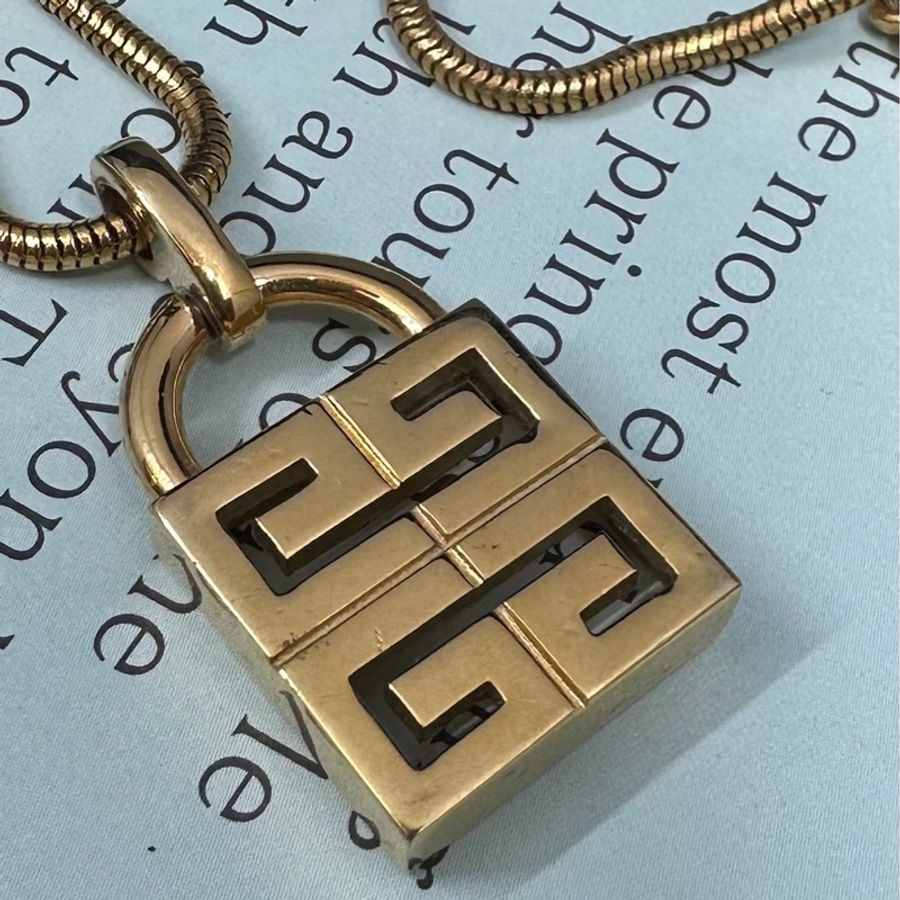 紀梵希 Givenchy 日本中古 絕版 古董 Vintage 4G 鎖頭金屬項鍊-1