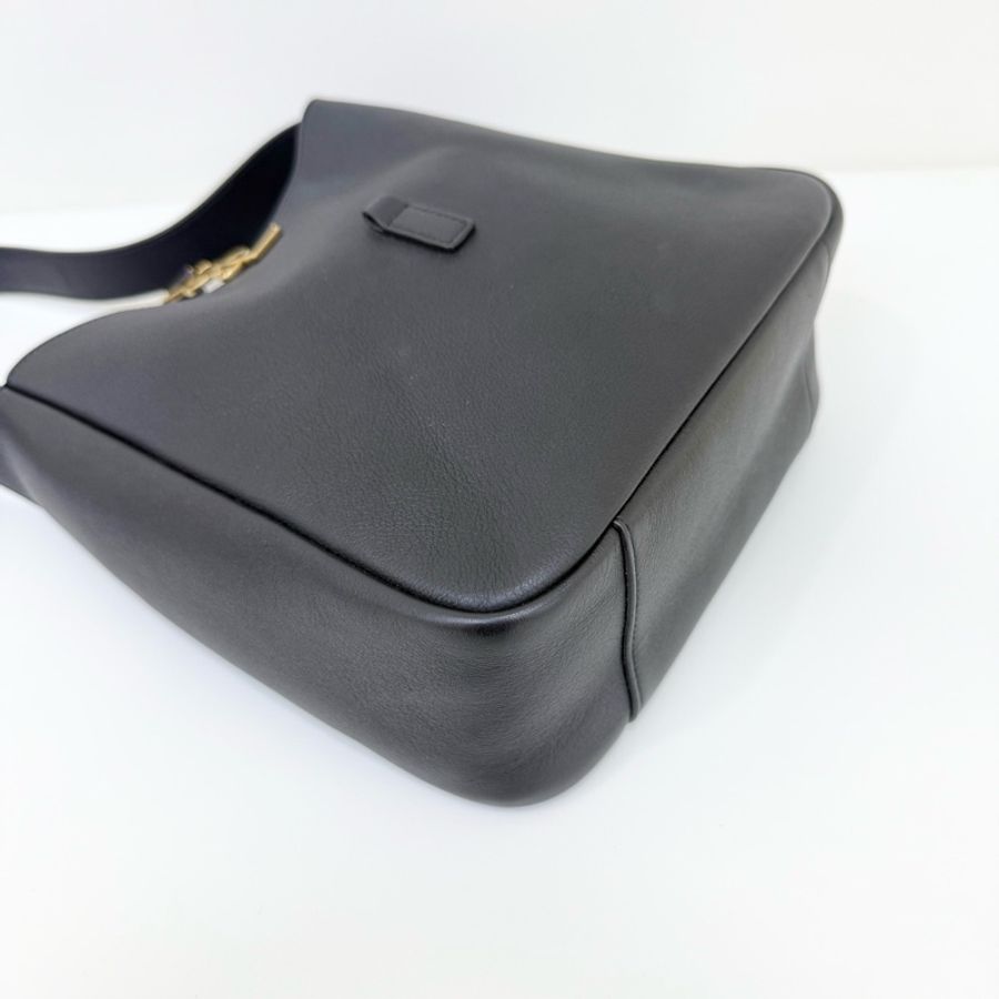 ysl hobo小號 黑色牛皮搭配黑金logo-5