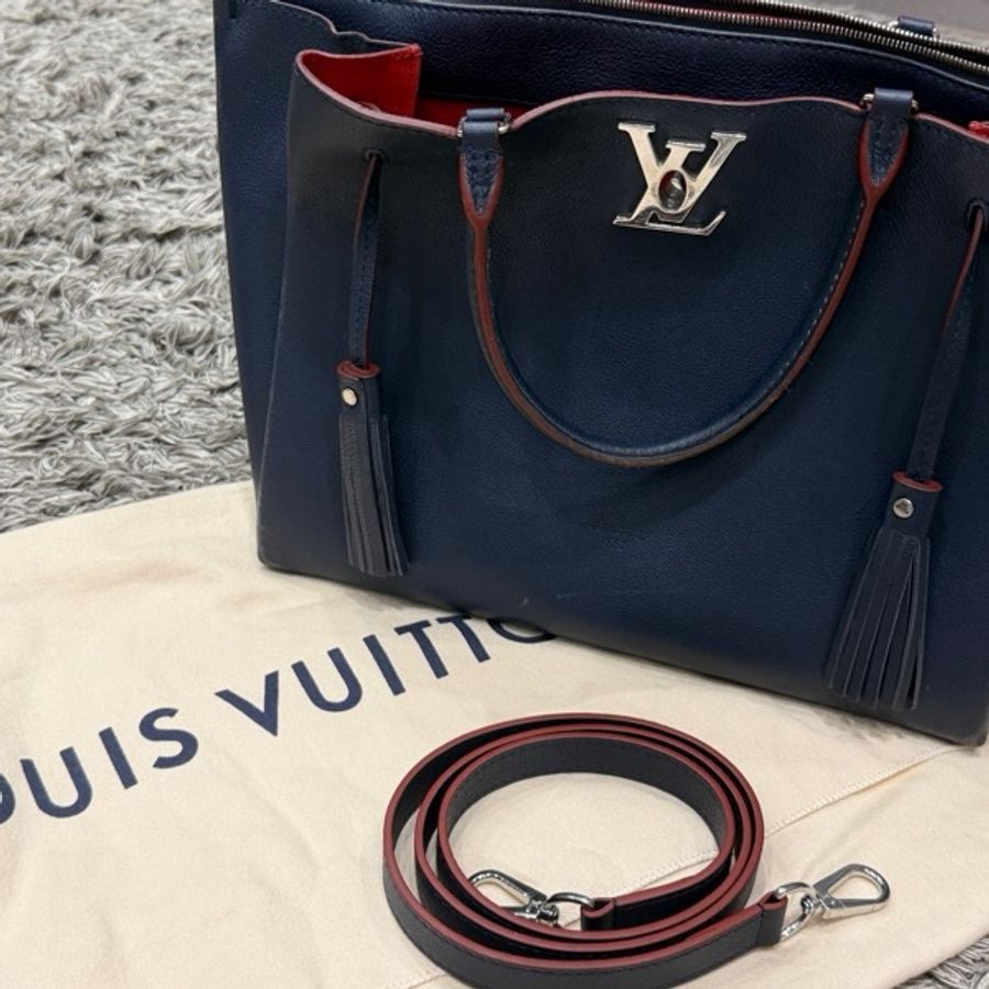 LOUIS VUITTON LOCKME 藍色牛皮流蘇單肩包手提包斜挎包 銀色五金 可拆卸肩帶-20