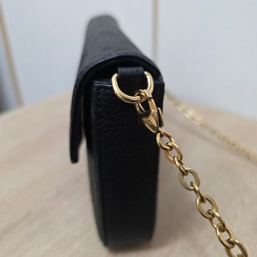 [品況優🥨專櫃銷量王] LV黑牛皮壓紋三合一斜背鍊包WOC-18