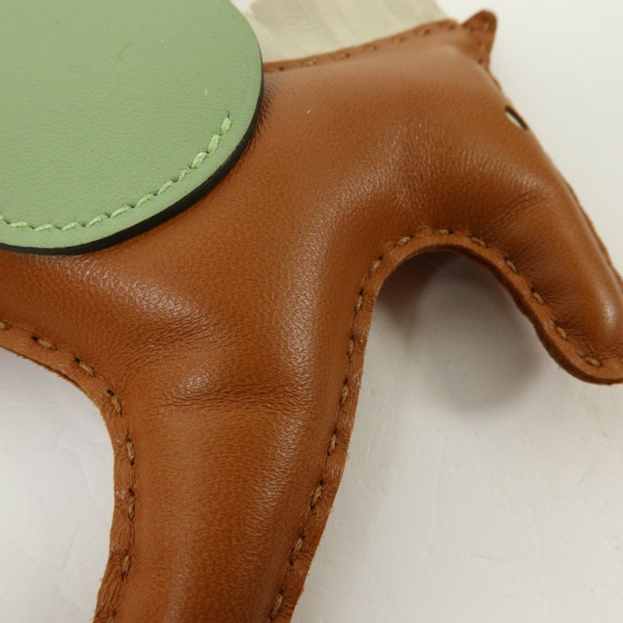 HERMES Milo/Swift皮革Rodeo Pegase MM掛飾Vert Criquet/Nata/Gold-10
