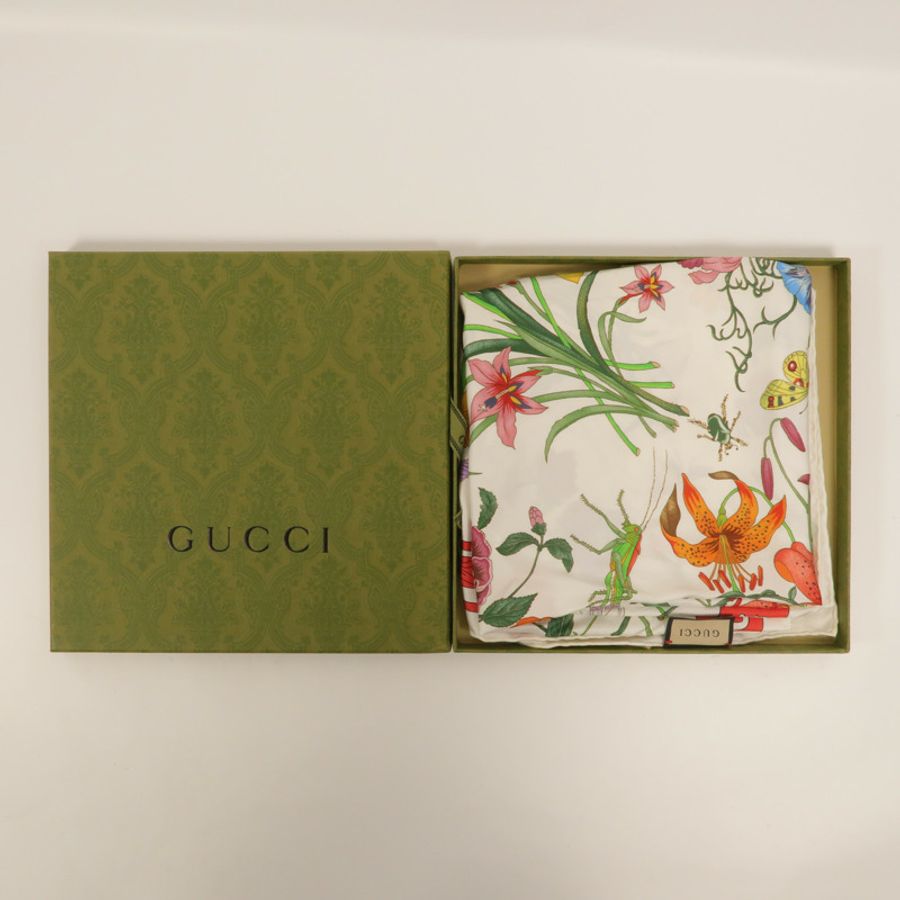 GUCCI 絲質Flower Scarf 86x86 絲巾-8
