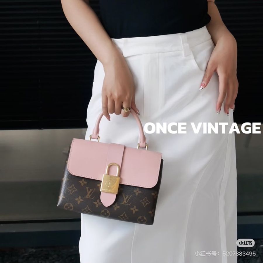 莉亞精品♡ Lv M44080 Locky BB 粉色 二手美包-1