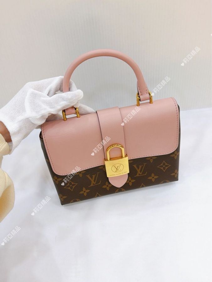 莉亞精品♡ Lv M44080 Locky BB 粉色 二手美包-2