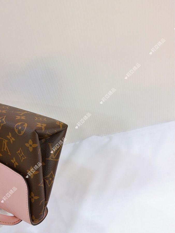 莉亞精品♡ Lv M44080 Locky BB 粉色 二手美包-7