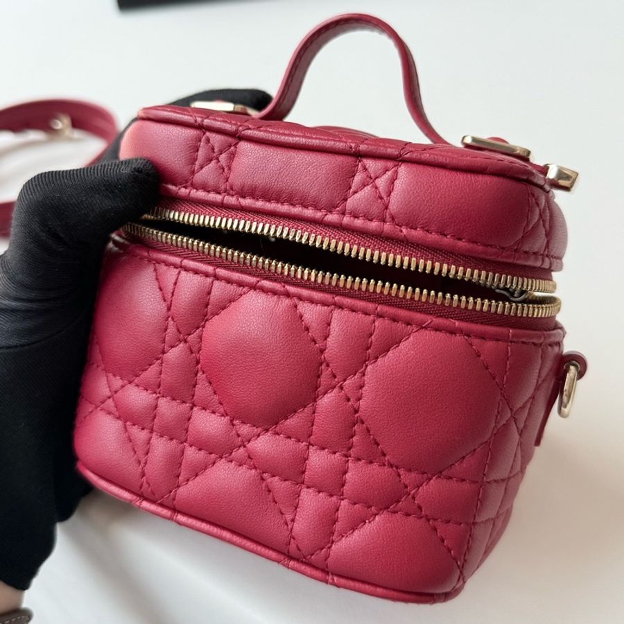 DIOR迪奧 Lady Dior Vanity 超迷你化妝箱 98新 經典藤格紋 金色五金-7