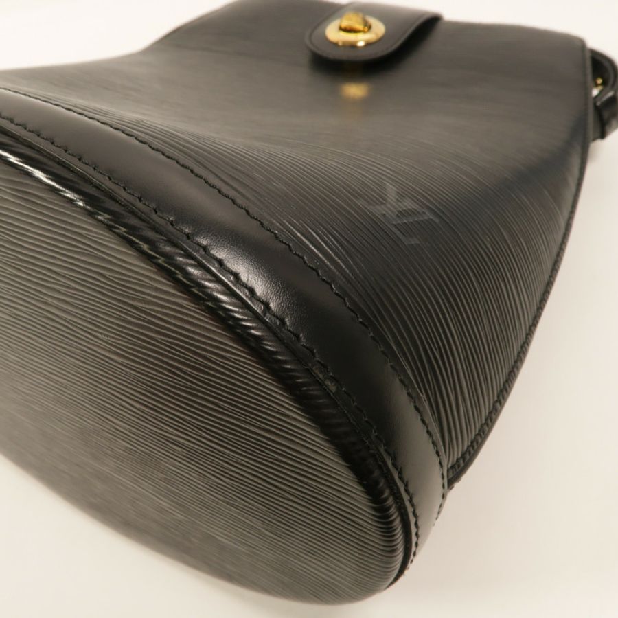 LOUIS VUITTON Epi Cluny肩背袋-9