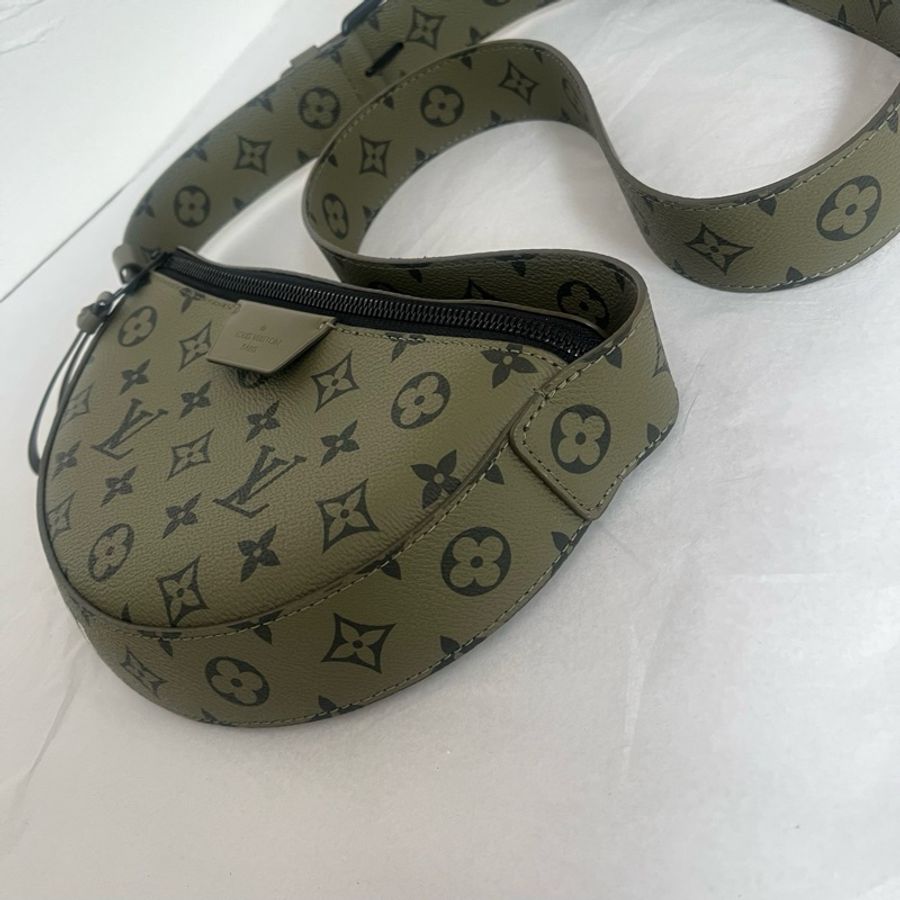 💚 LV路易威登 卡其綠月亮斜挎包 芯片款-3