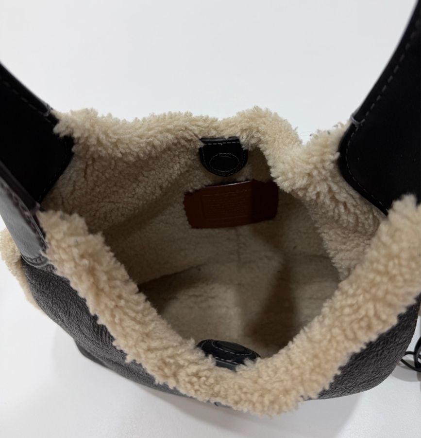 《仙闆名牌精品 》COACH BROOKLYN 28 布魯克林 hobo 羊毛皮滾邊 軟皮 肩背包 手提包-19