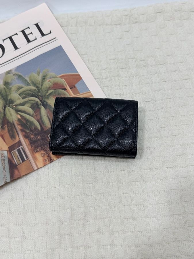 Chanel 黑金荔枝牛皮三折短夾-5