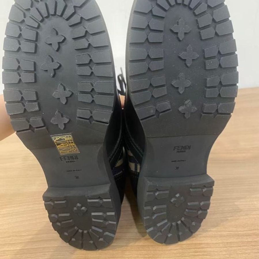 全新fendi 芬迪 短靴 老花馬丁靴38碼-10