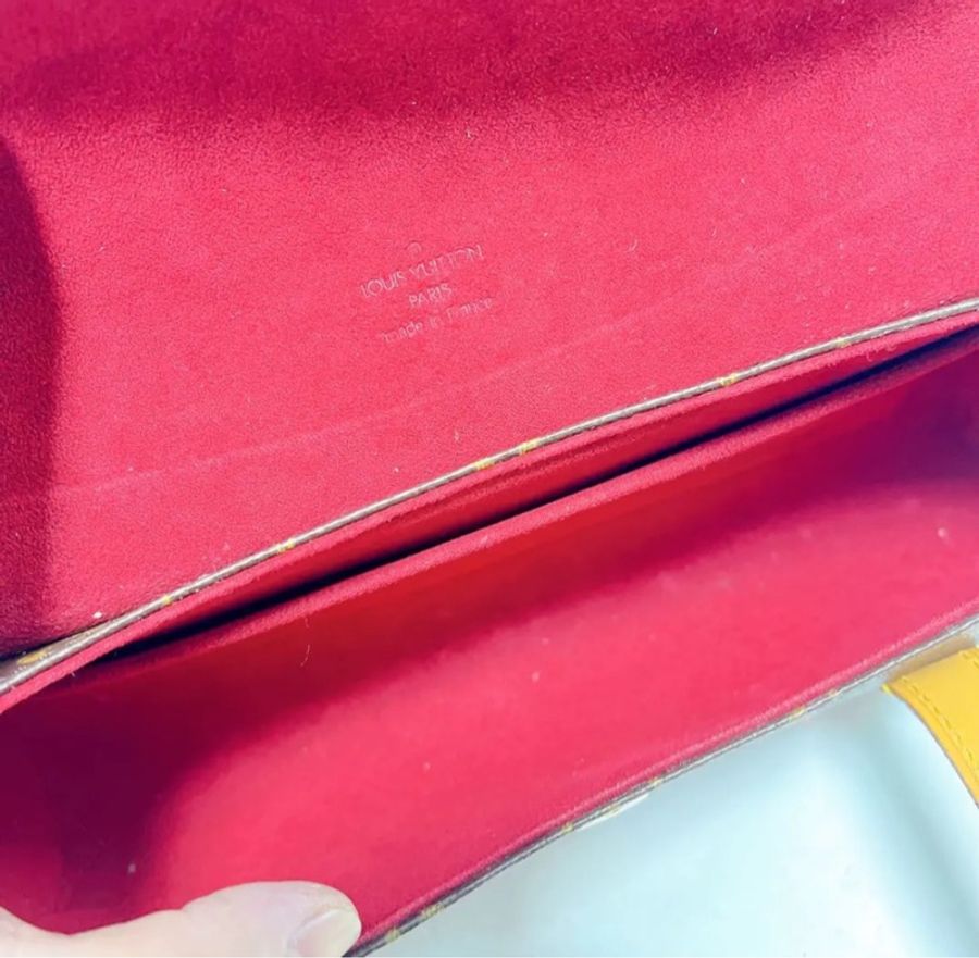 Lv高價款中還有沒漲瘋的❓快來看LV法棍包👀 LV Sonatine Clutch Bag-12