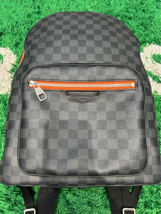 Louis Vuitton Lv經典爆款 阿波羅系列 黑色棋盤格 拼接橙色條紋 書包-1