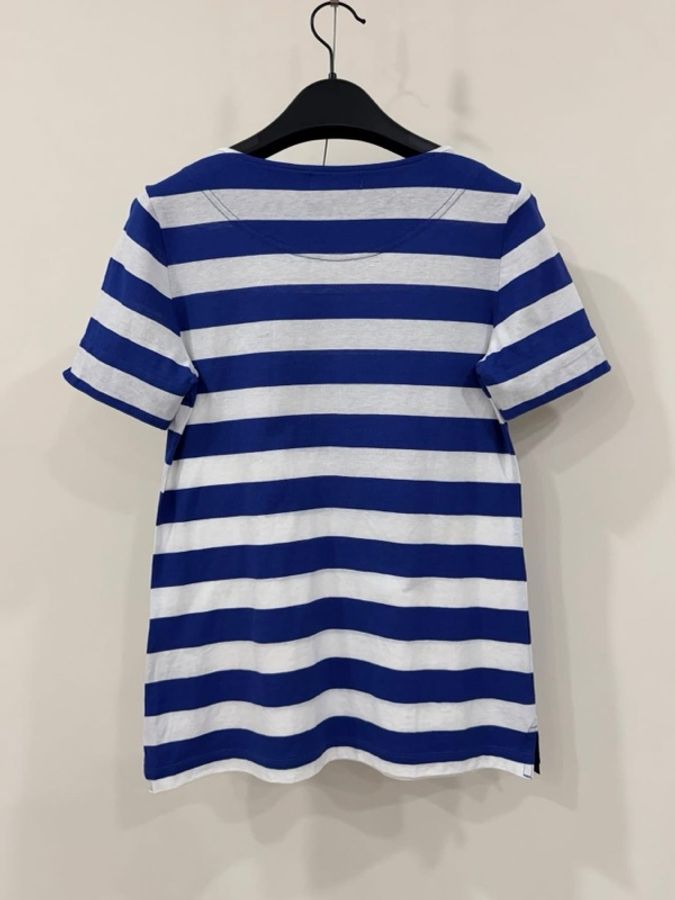BURBERRY 藍標 肩扣橫條紋戰馬上衣-2