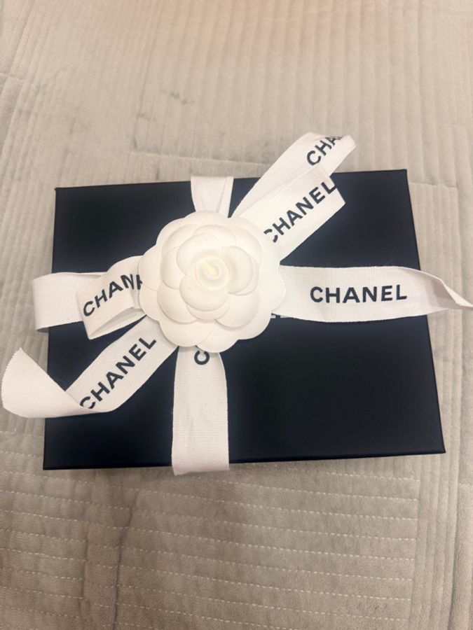 全新離櫃新品CHANEL短夾-2