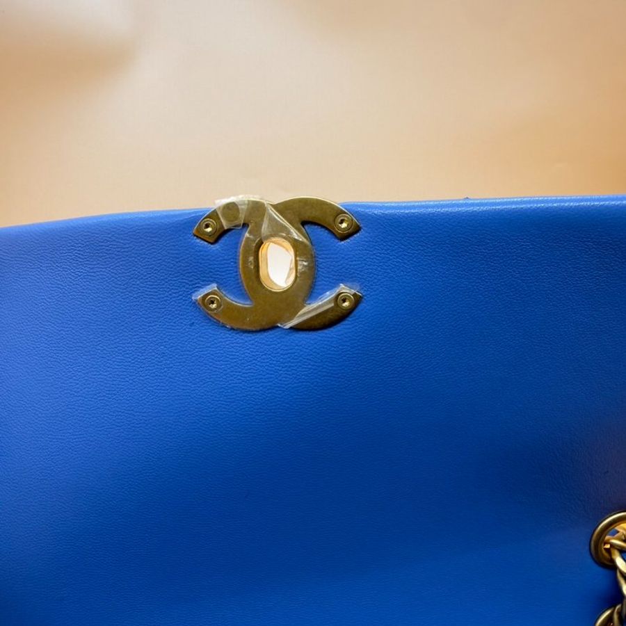 CHANEL 全新 LOGO 鏈帶 肩背包 側背包 Chain Shoudler Bag 天藍色-8