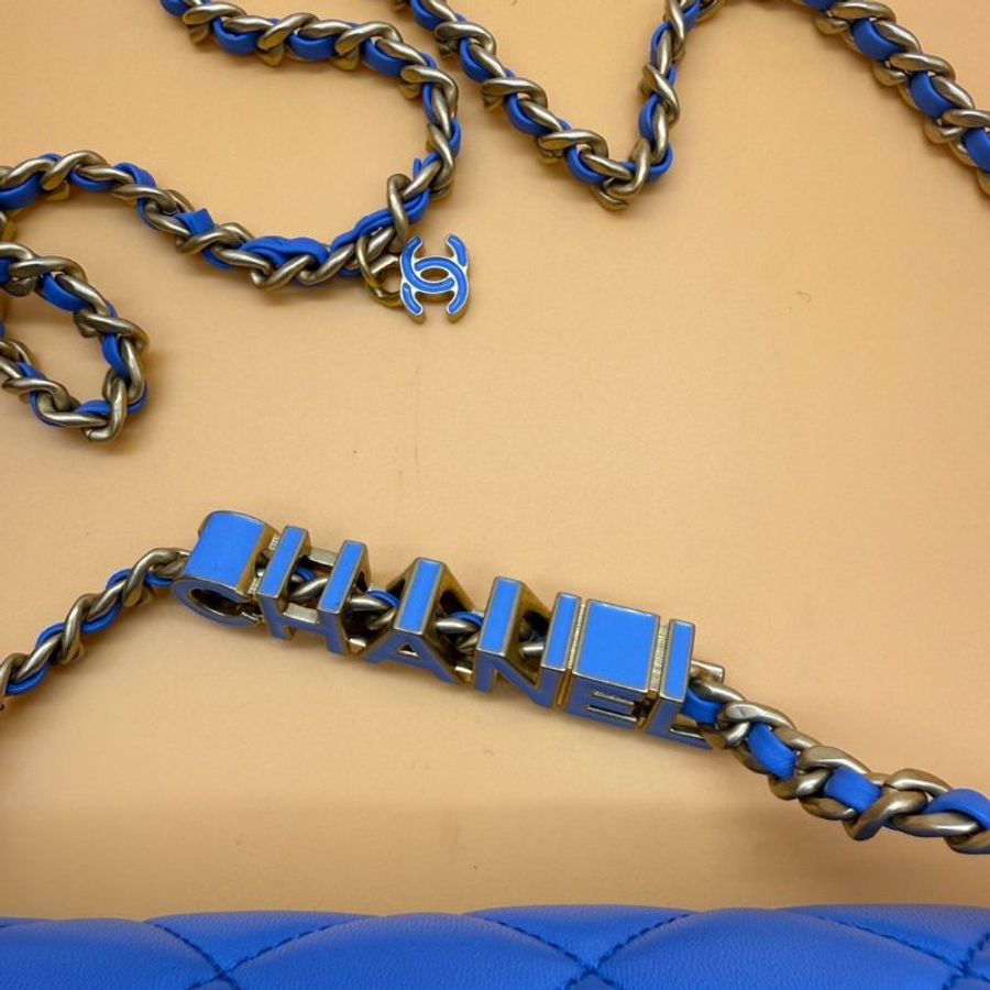 CHANEL 全新 LOGO 鏈帶 肩背包 側背包 Chain Shoudler Bag 天藍色-13