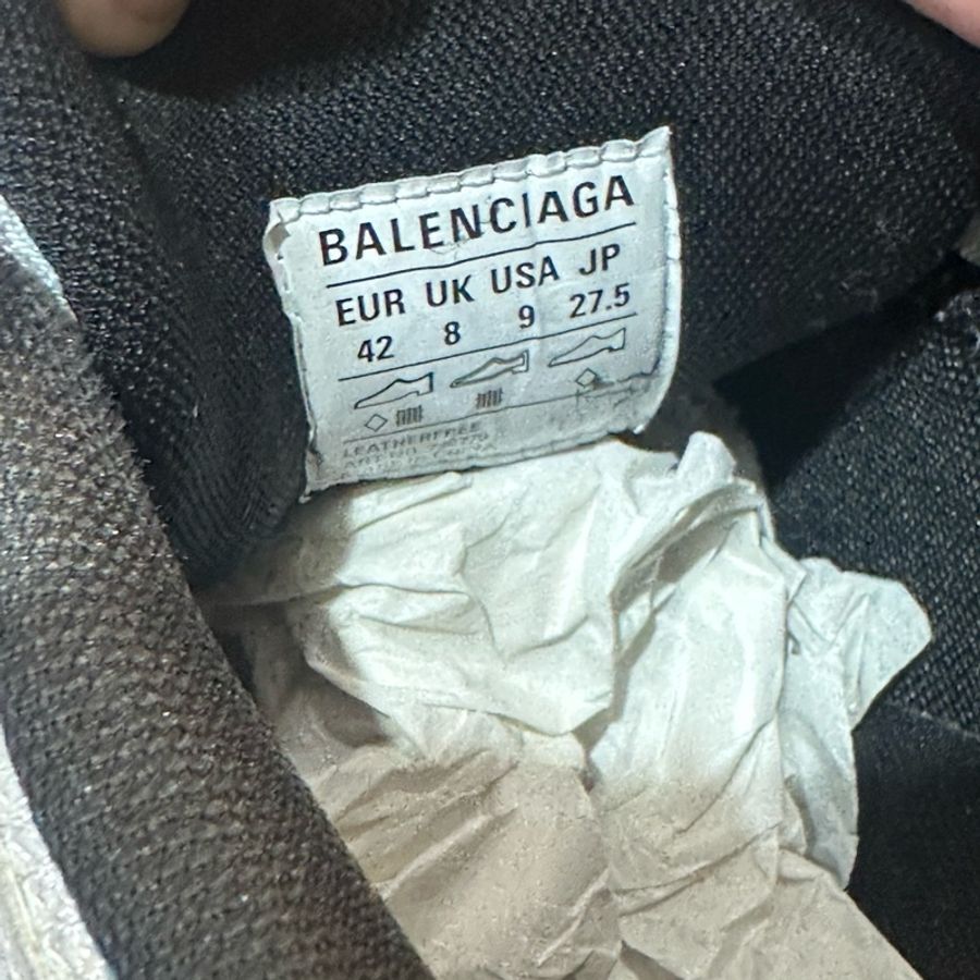 巴黎世家 10xl 灰白Eu42-6