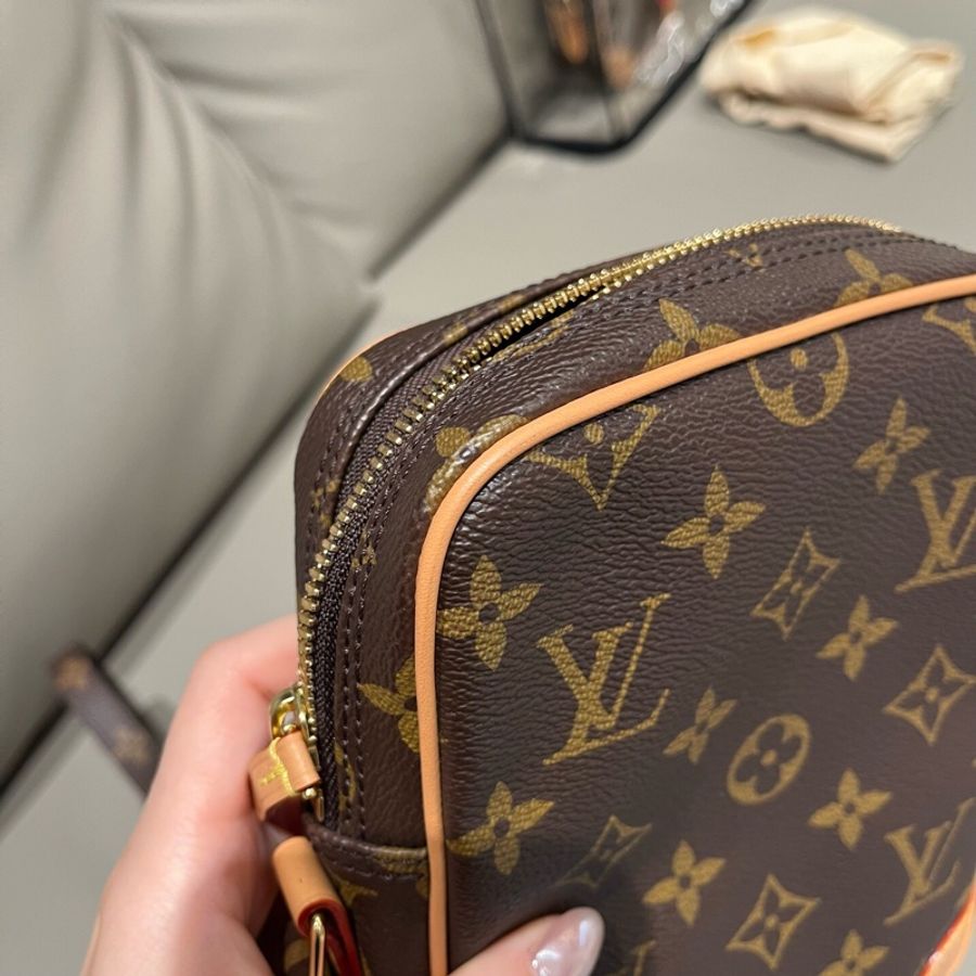 Louis Vuitton 路易威登 限量款game on雙子星愛心包-5