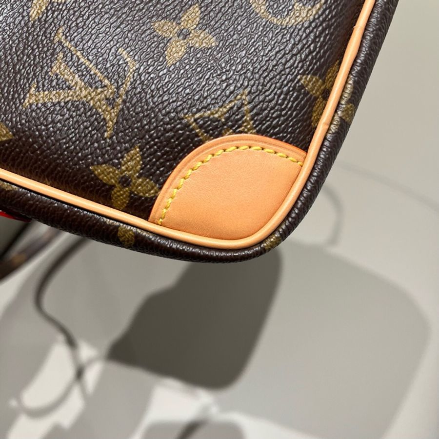 Louis Vuitton 路易威登 限量款game on雙子星愛心包-7