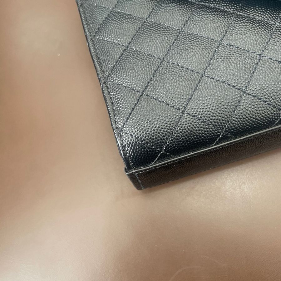 YSL 聖羅蘭 黑色魚子醬信封鏈條包 尺寸24*16-5