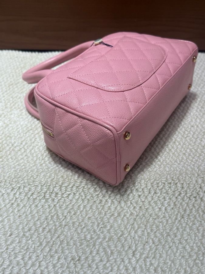 Chanel Vintage 魚子醬粉色保齡球 9開 尺寸約15*27。-5