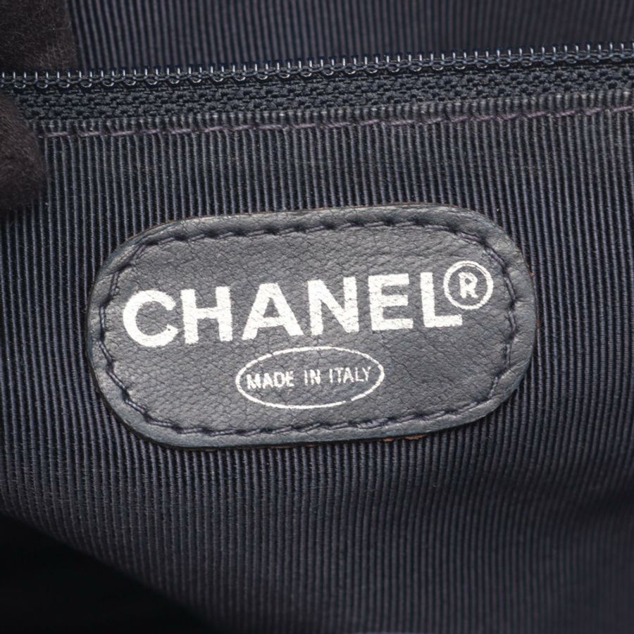 香奈兒 (CHANEL) 絎縫雙肩包，粒面小牛皮，黑色，二手，女士，帶五金配件-3