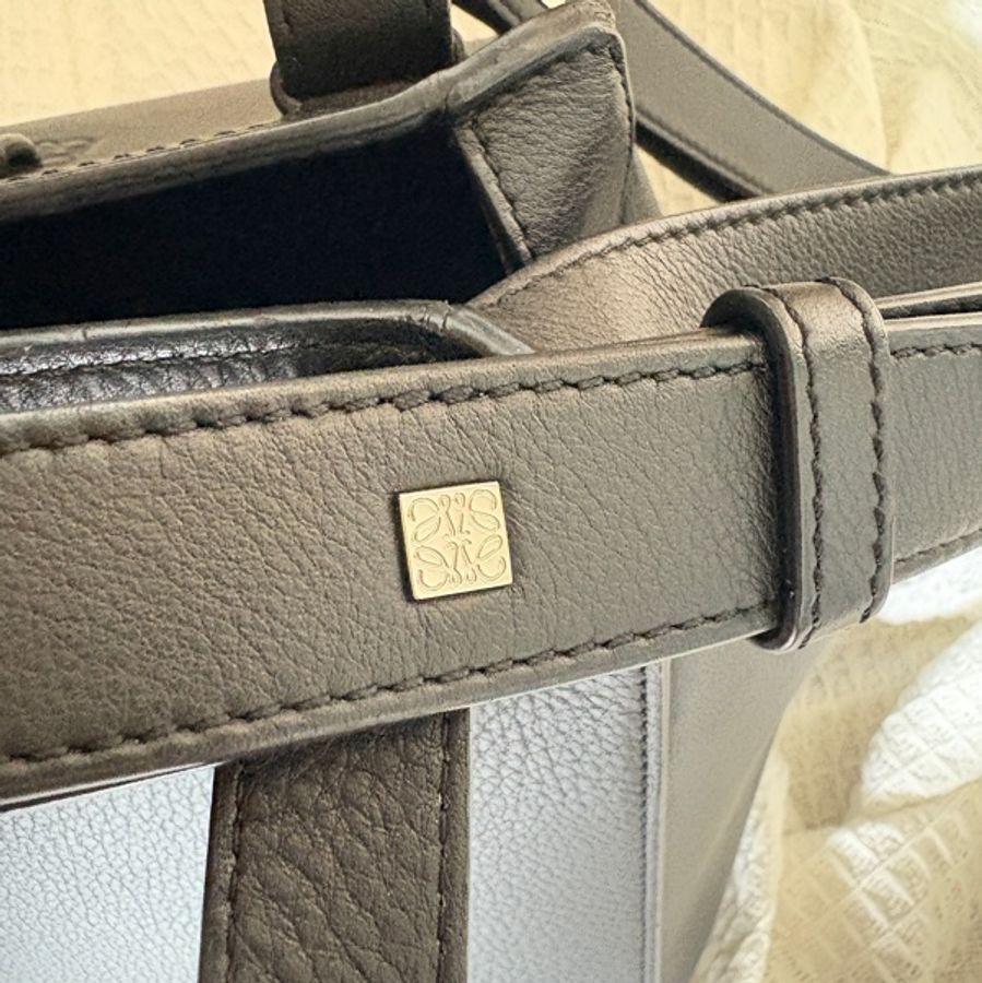 LOEWE HAMMOCK 吊床包-12