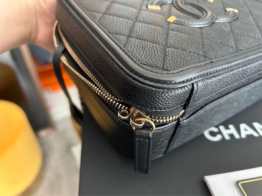 Chanel Vanity case-4
