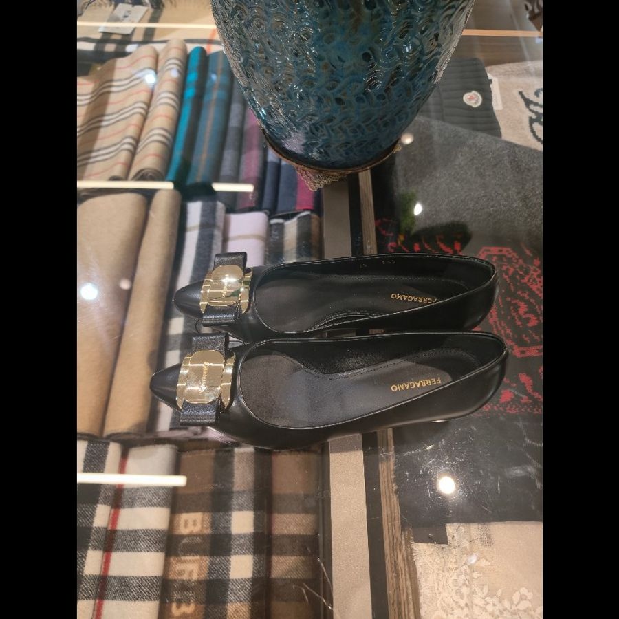 FERRAGAMO高跟鞋碼數35.5-1
